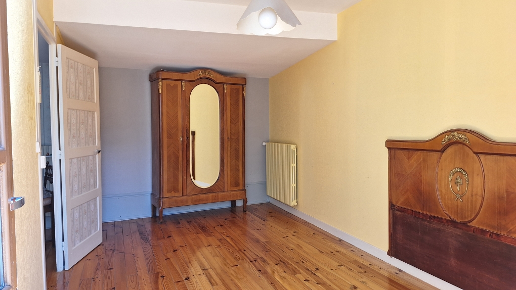 Maison en pierres 8 pièces - image 6