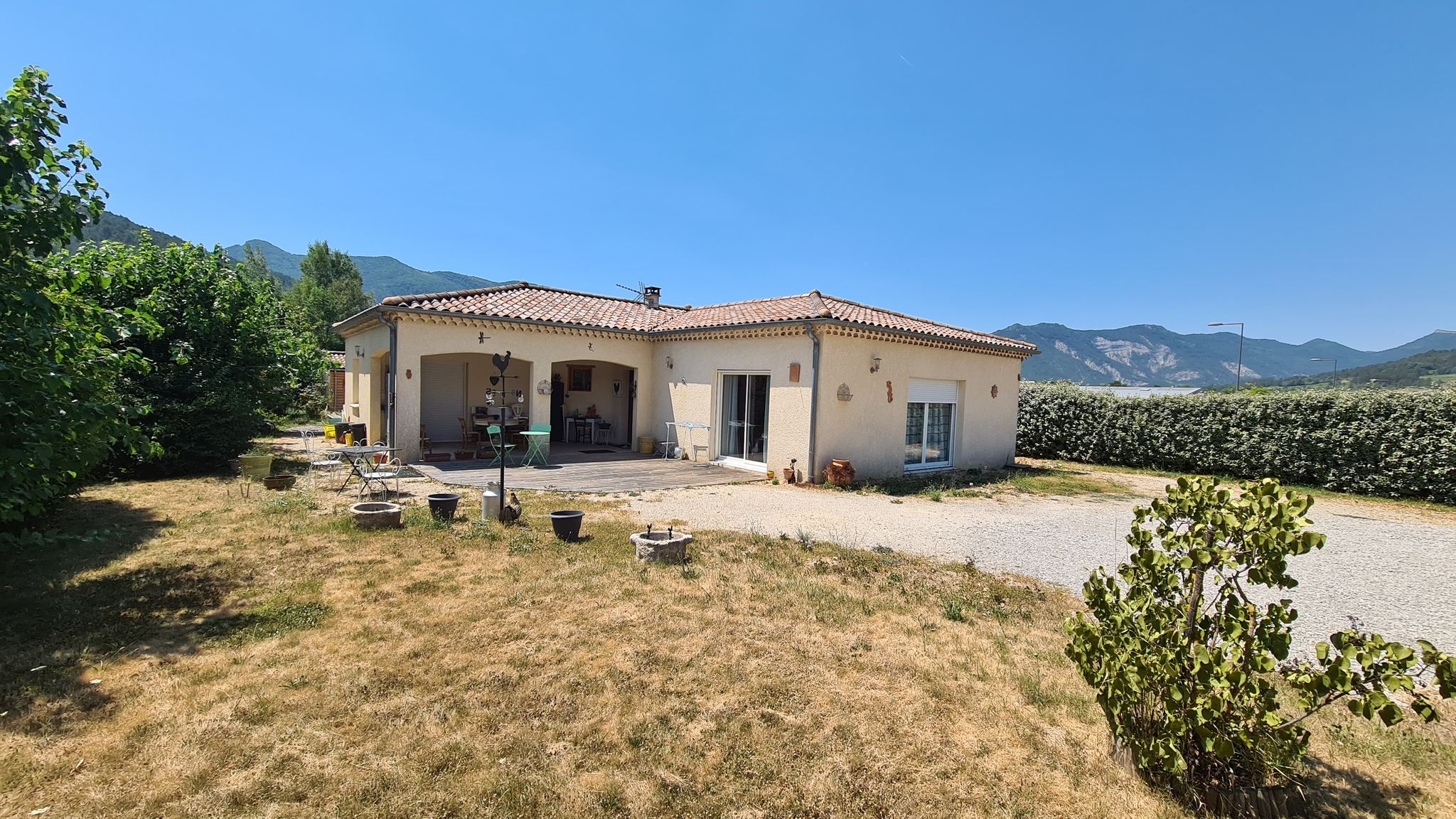 Vente Maisons 6 pièces26150