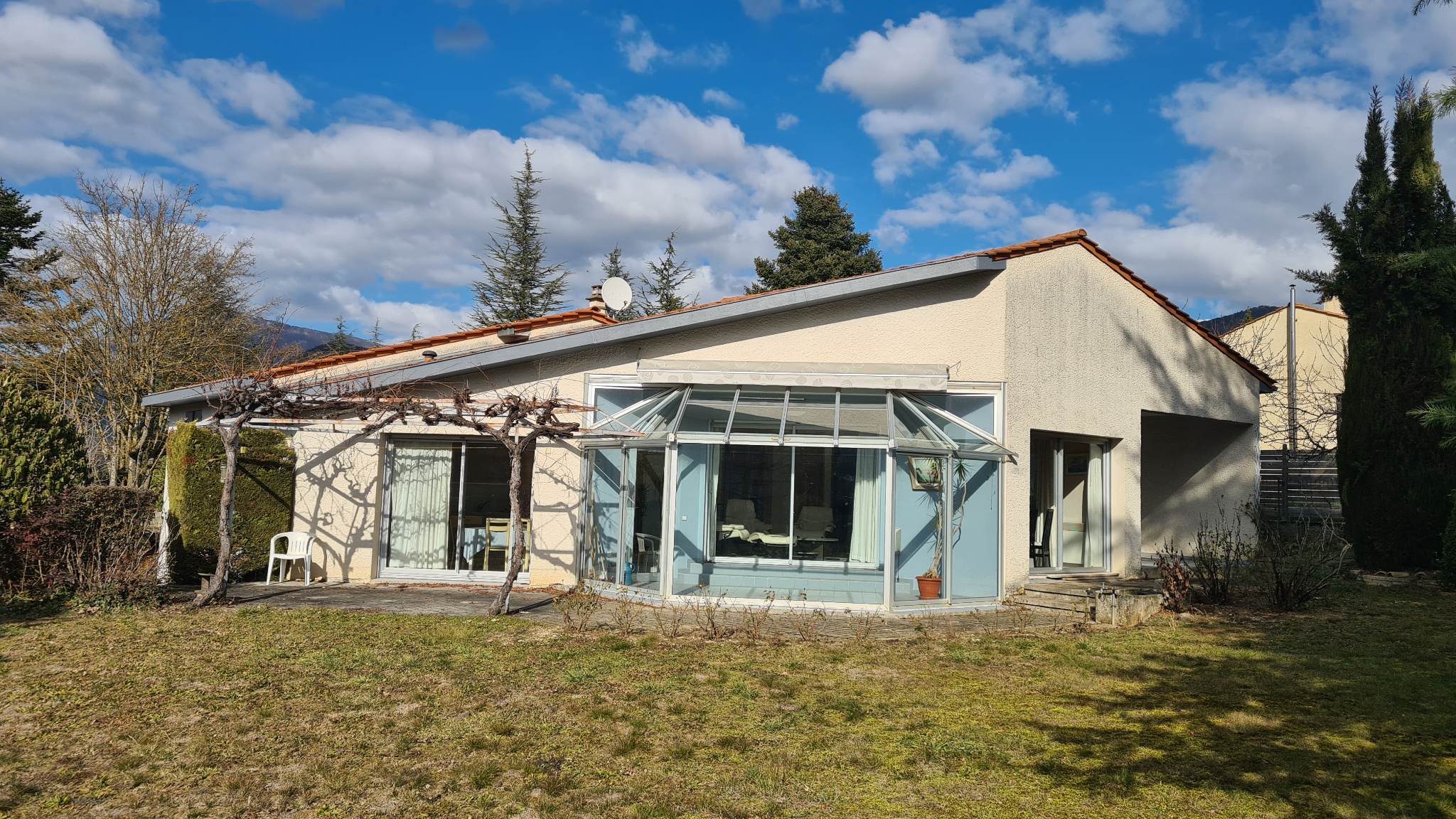 Vente Maisons 6 pièces26150