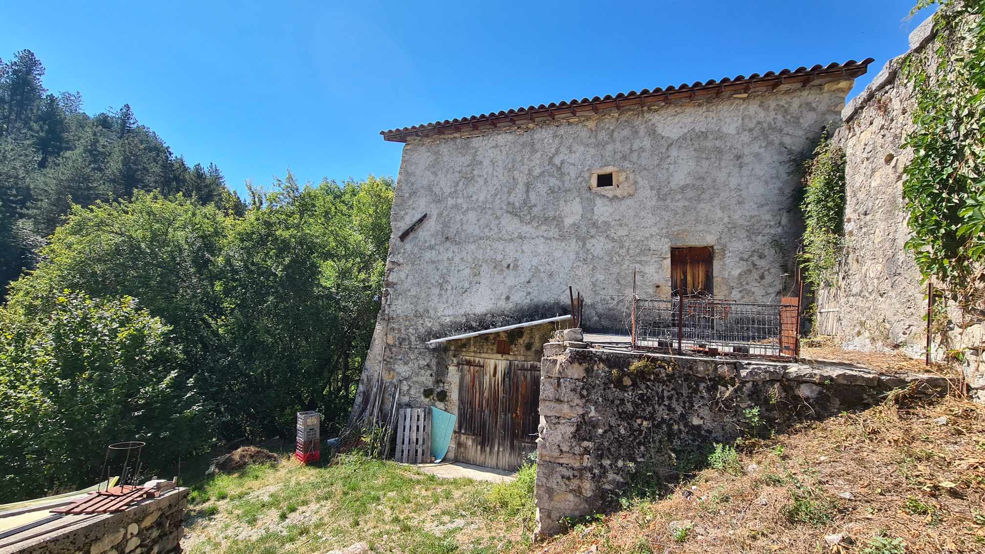 Vente Bâtisse 3 pièces26310