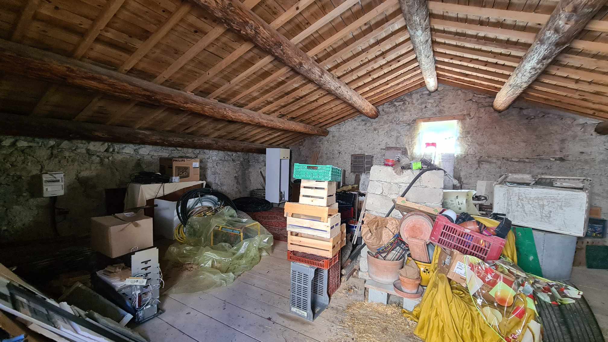 Bâtisse 3 pièces - image 2