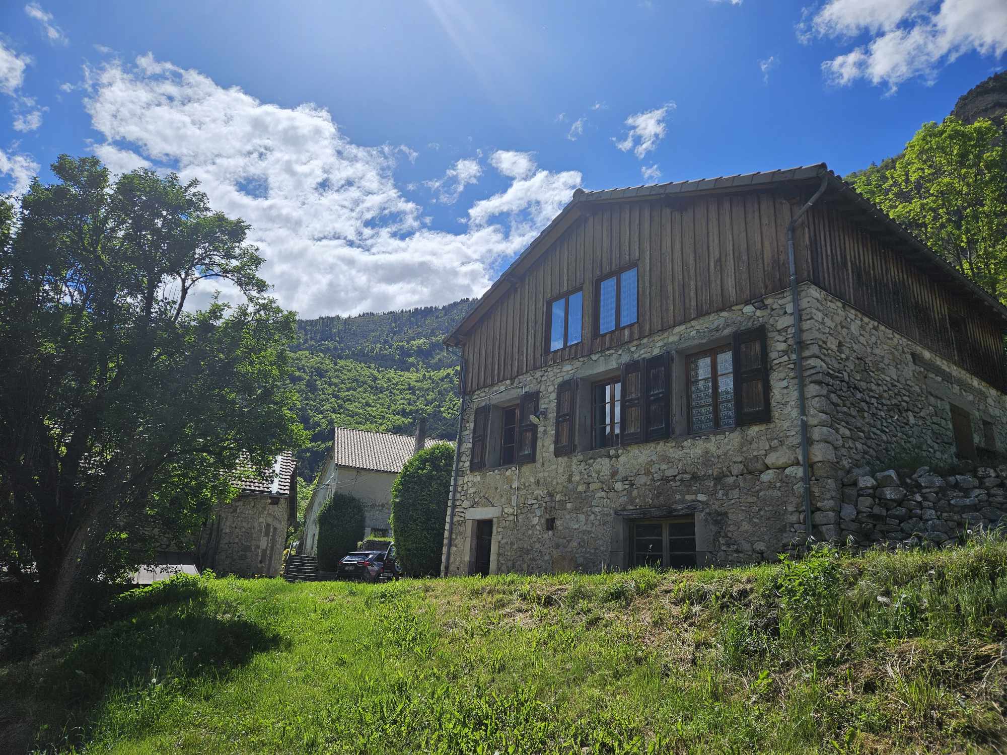 Domaine 0 pièces - image 1
