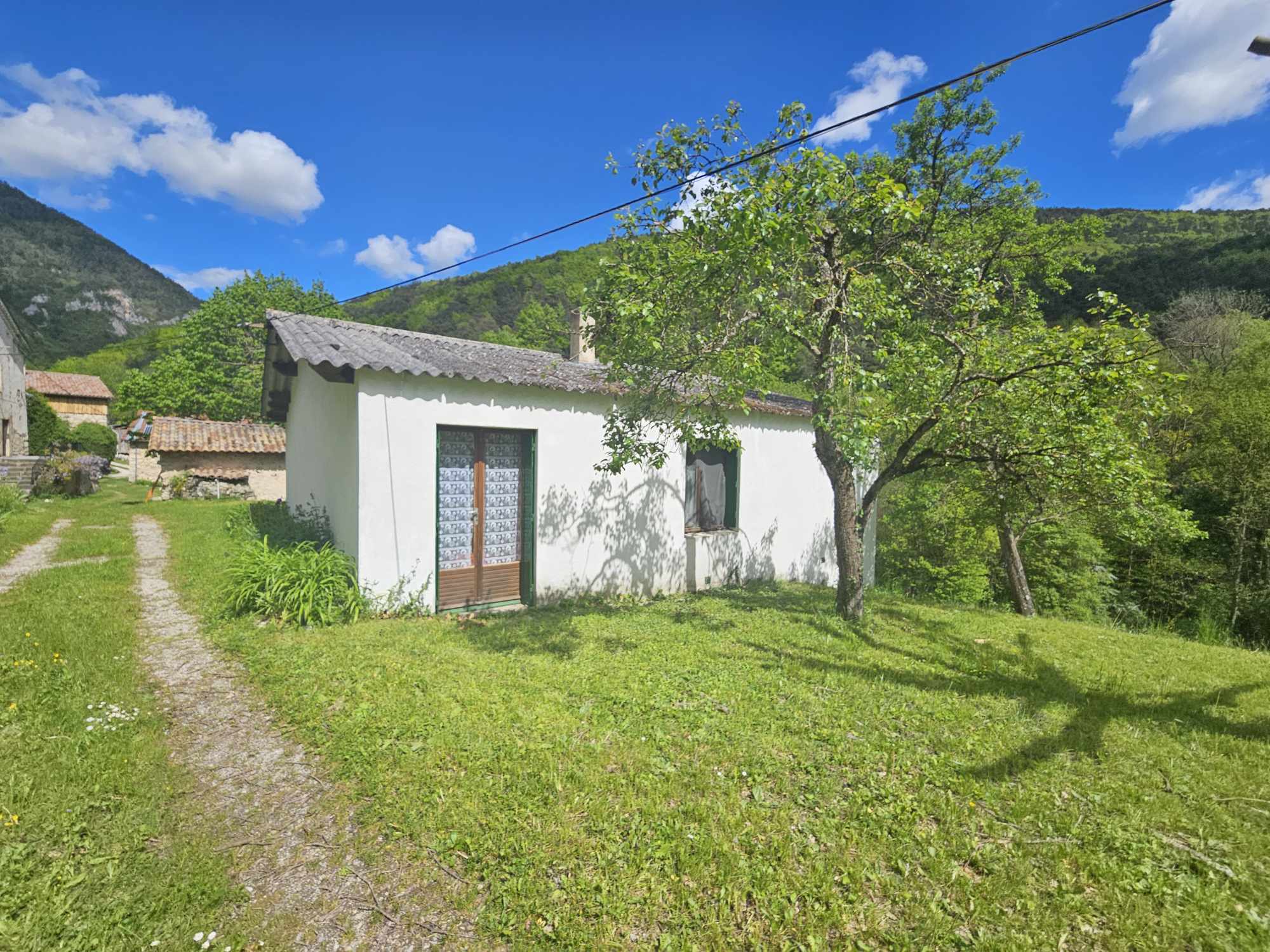 Domaine 0 pièces - image 2