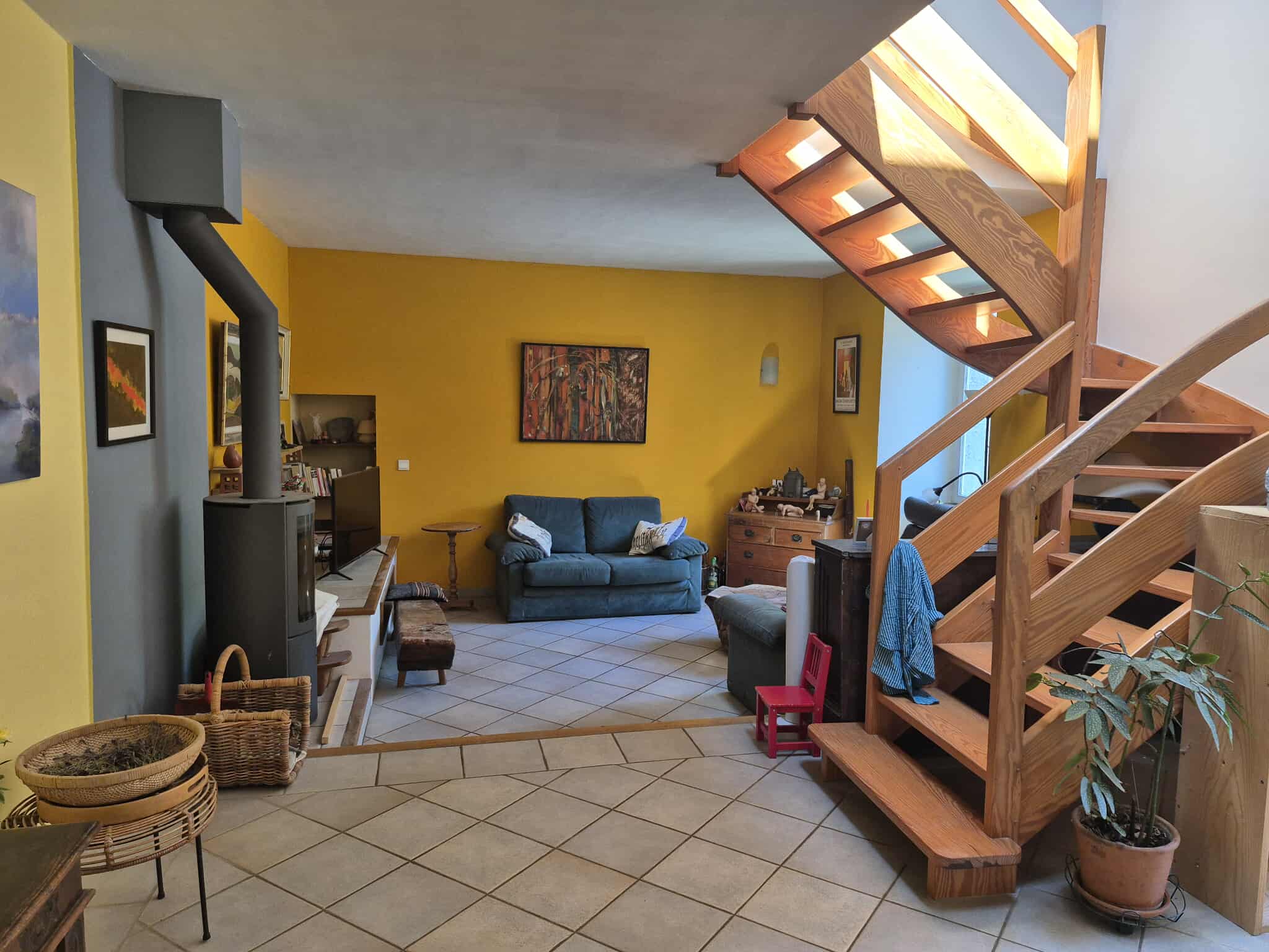 Maison en pierres 7 pièces - image 3