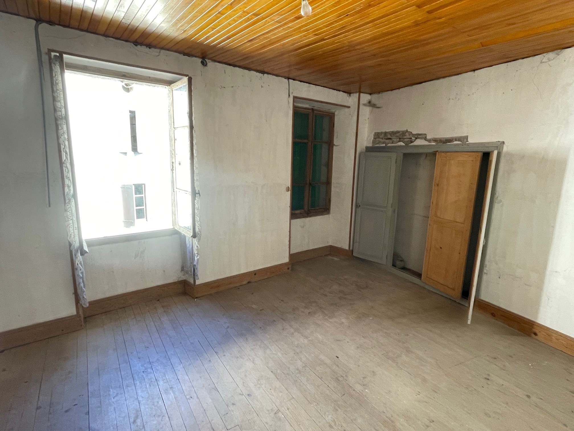 Vente Maisons 10 pièces26410
