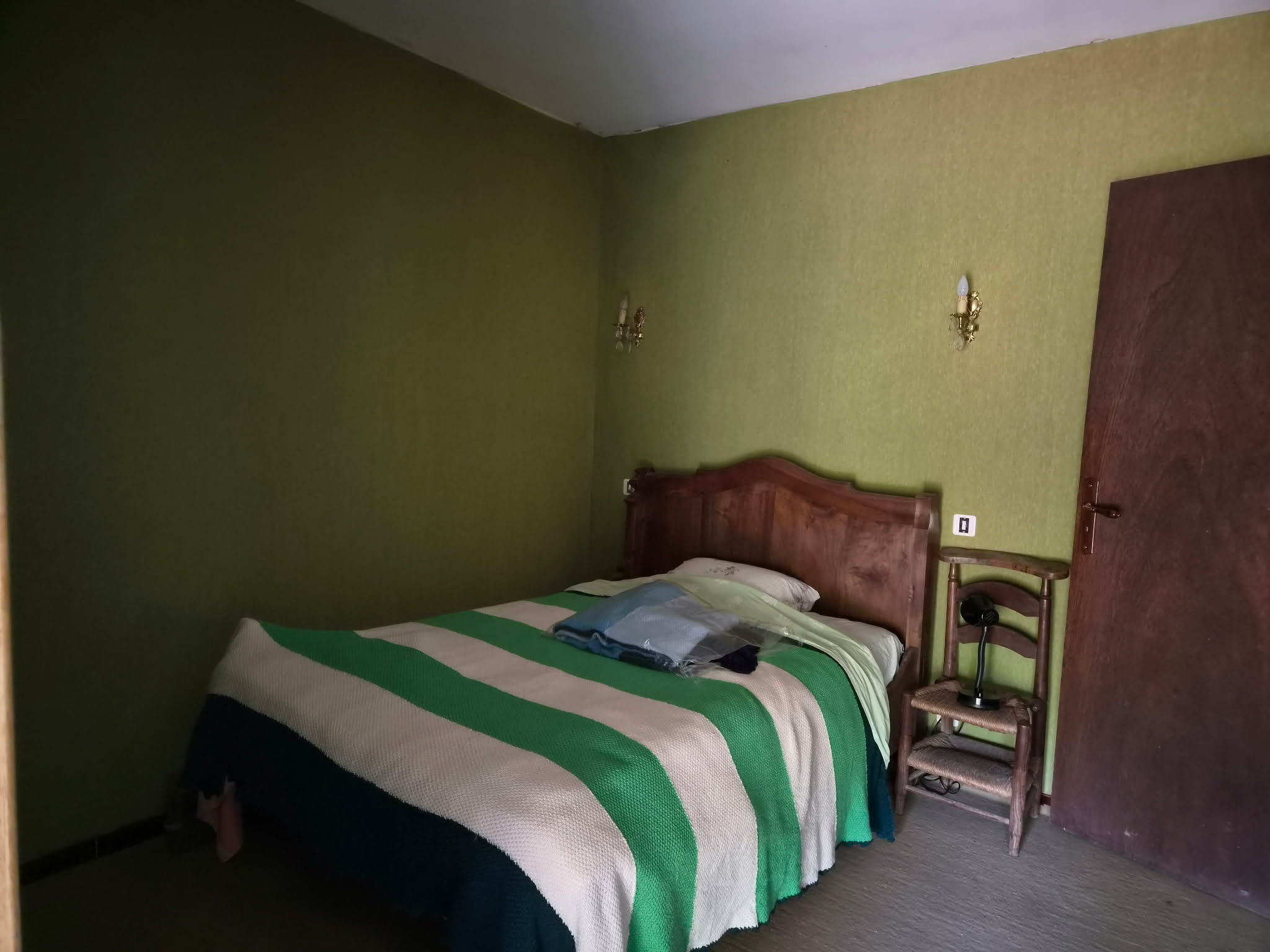 Maison en pierres 4 pièces - image 4