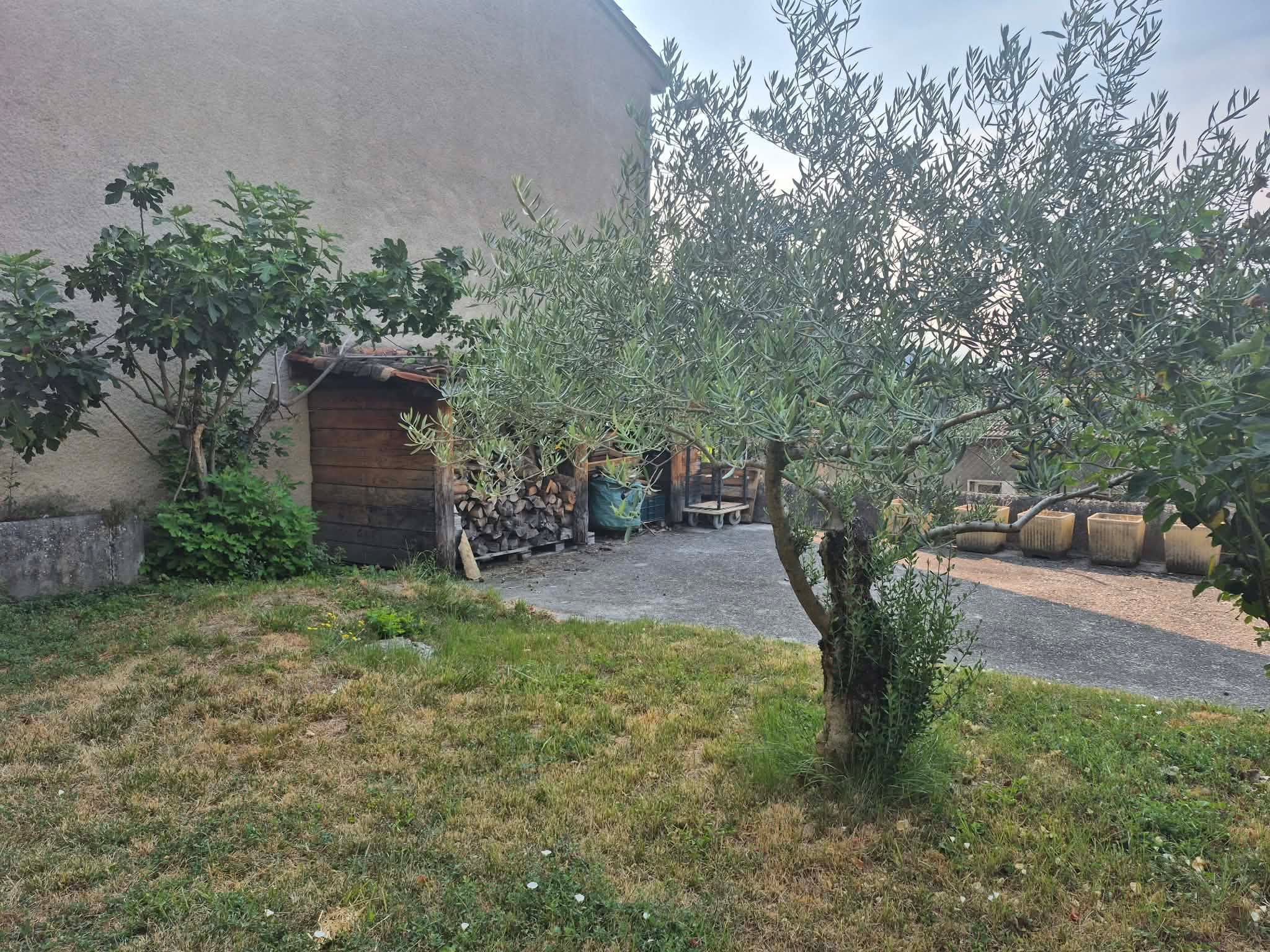 Propriété 15 pièces - image 12