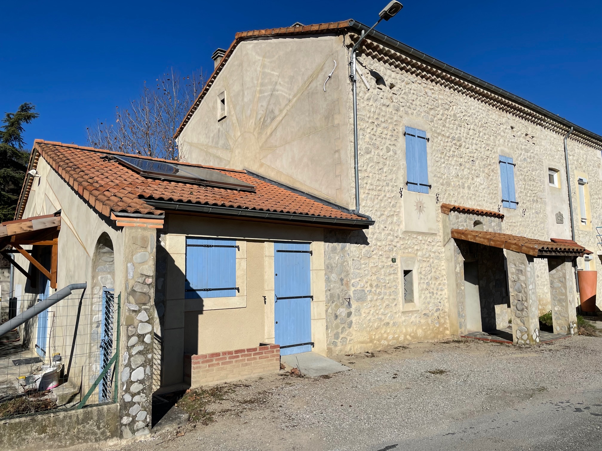 Maison en pierres 7 pièces