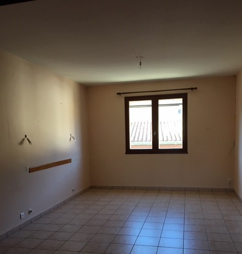 Appartement 3 pièces à Vercheny - image 2