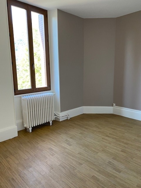 Appartement 4 pièces à Die - image 3