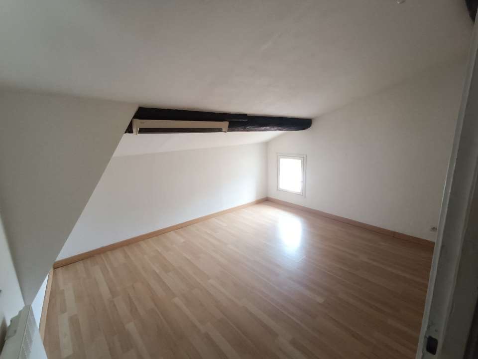 Appartement 3 pièces à Montélimar - image 6
