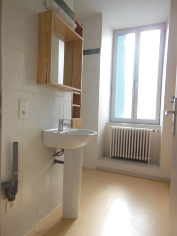 Appartement 2 pièces à Die - image 3