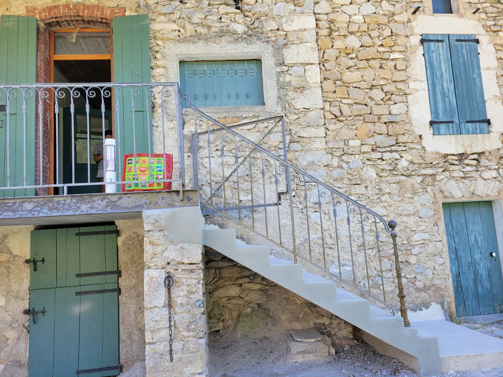 Maison en pierres 5 pièces - image 9