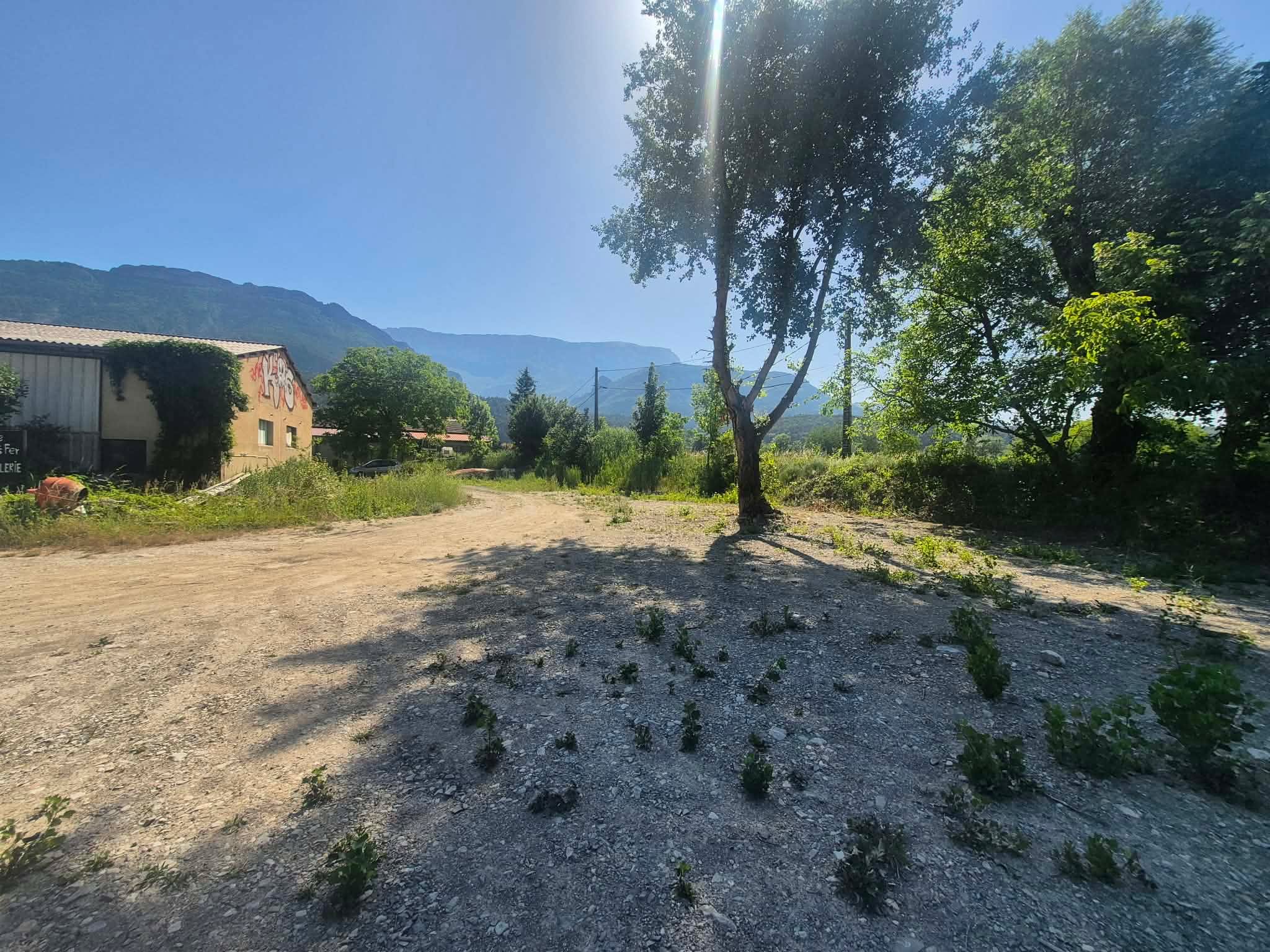 Bâtiment 2 pièces - image 2